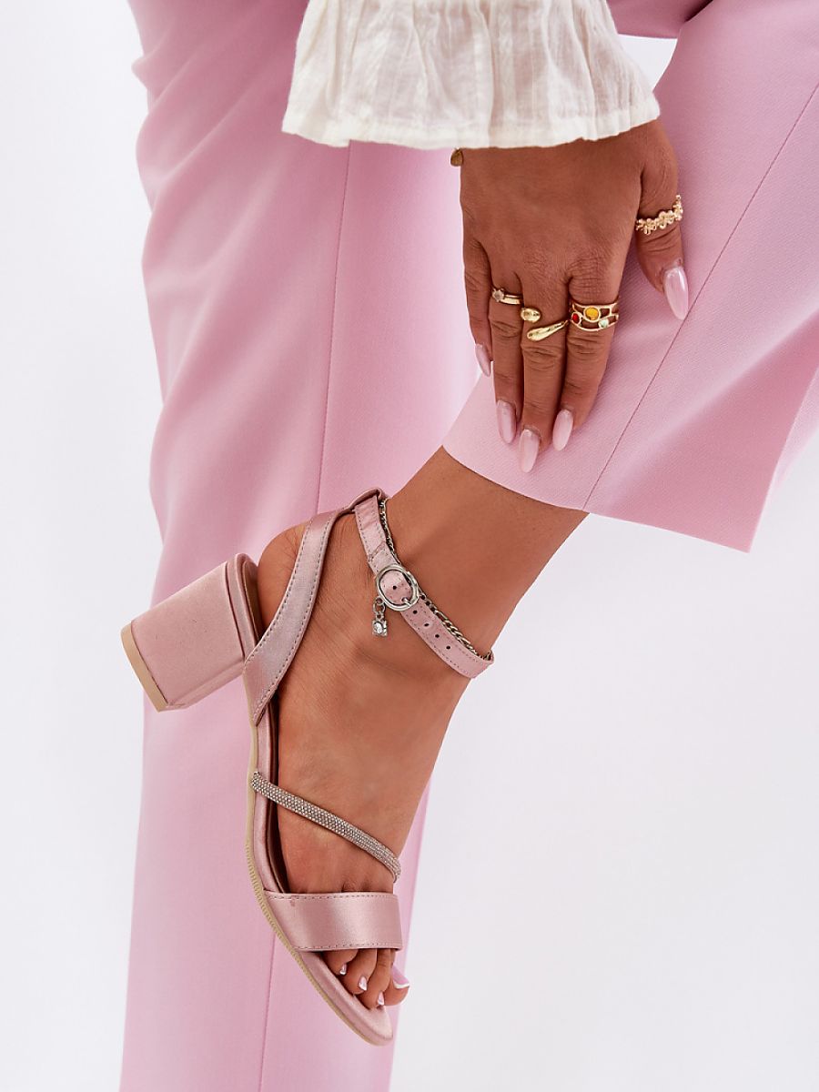 Heel sandals model 213010 Step in style